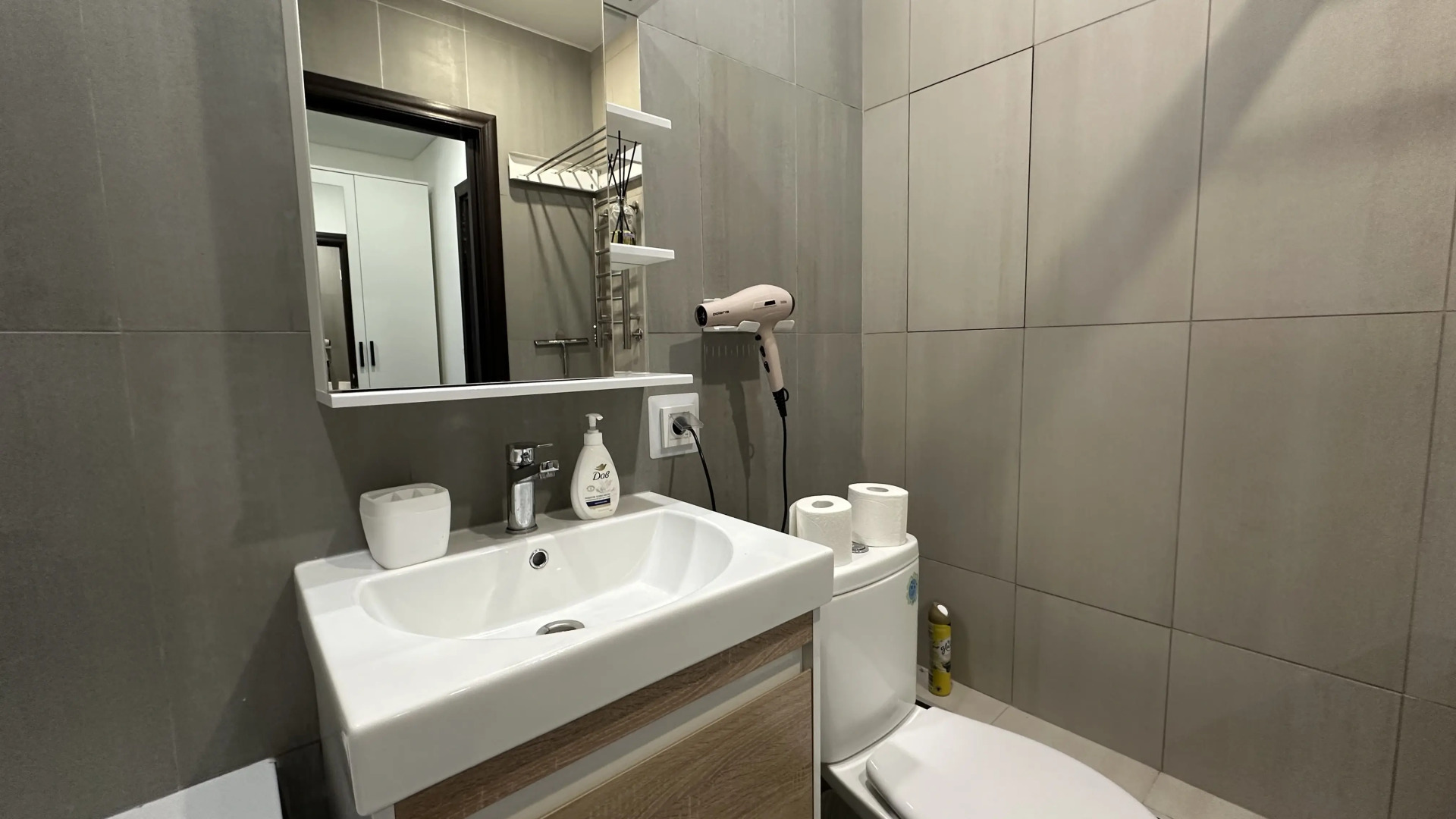 Апартаменты Истоман Two Клубничное Поле