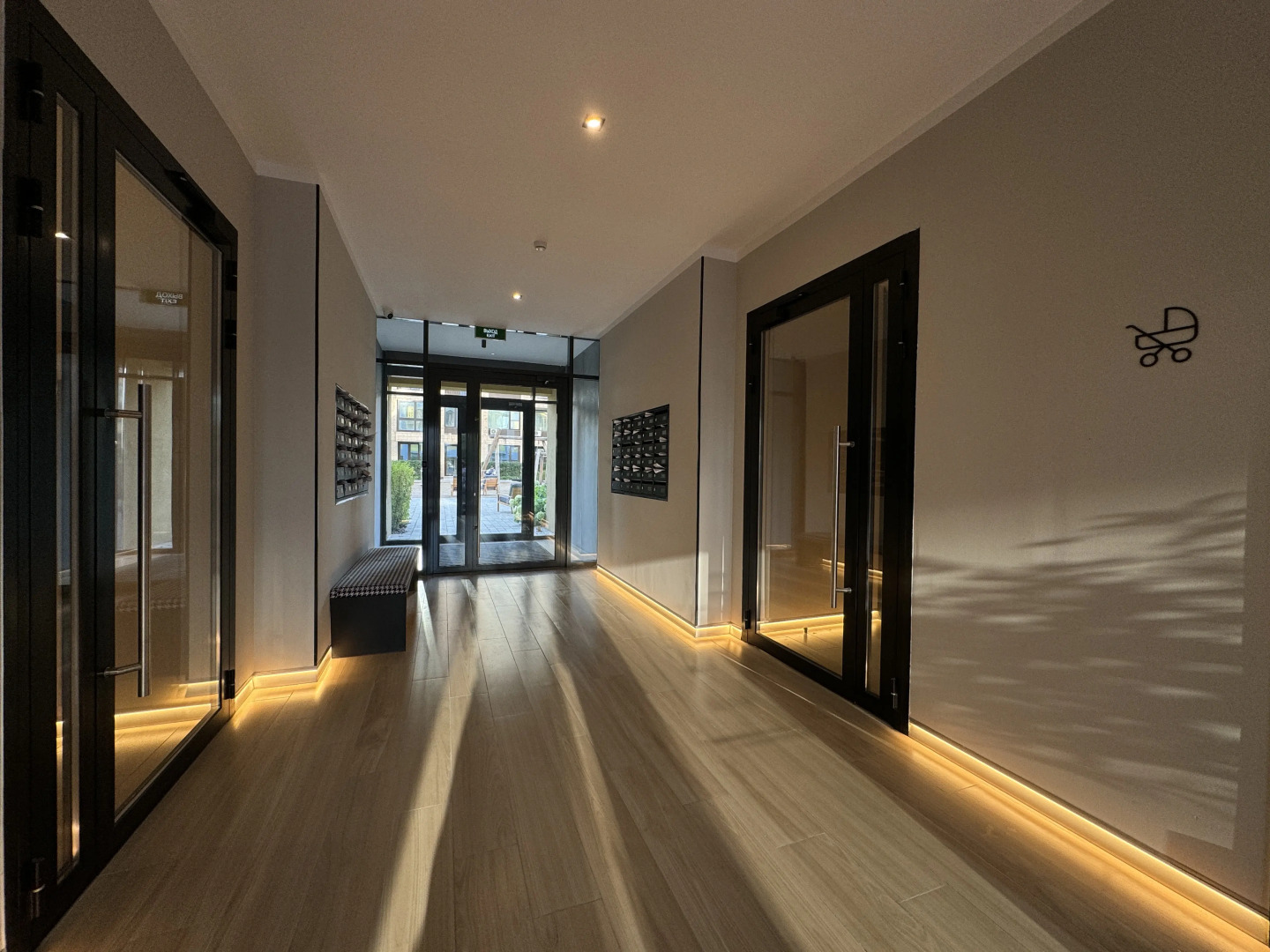 Квартира Евродвушка в пяти минутах от Аквапарка Лето Лето