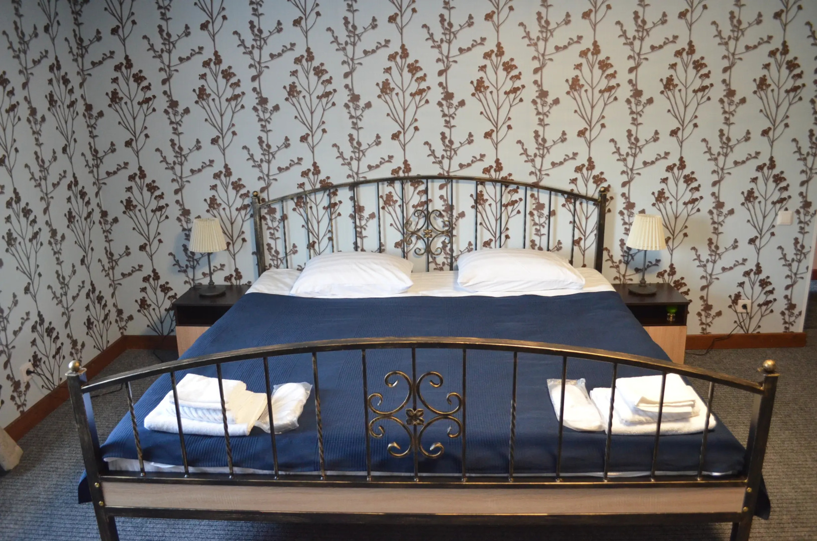 Отель Рауту