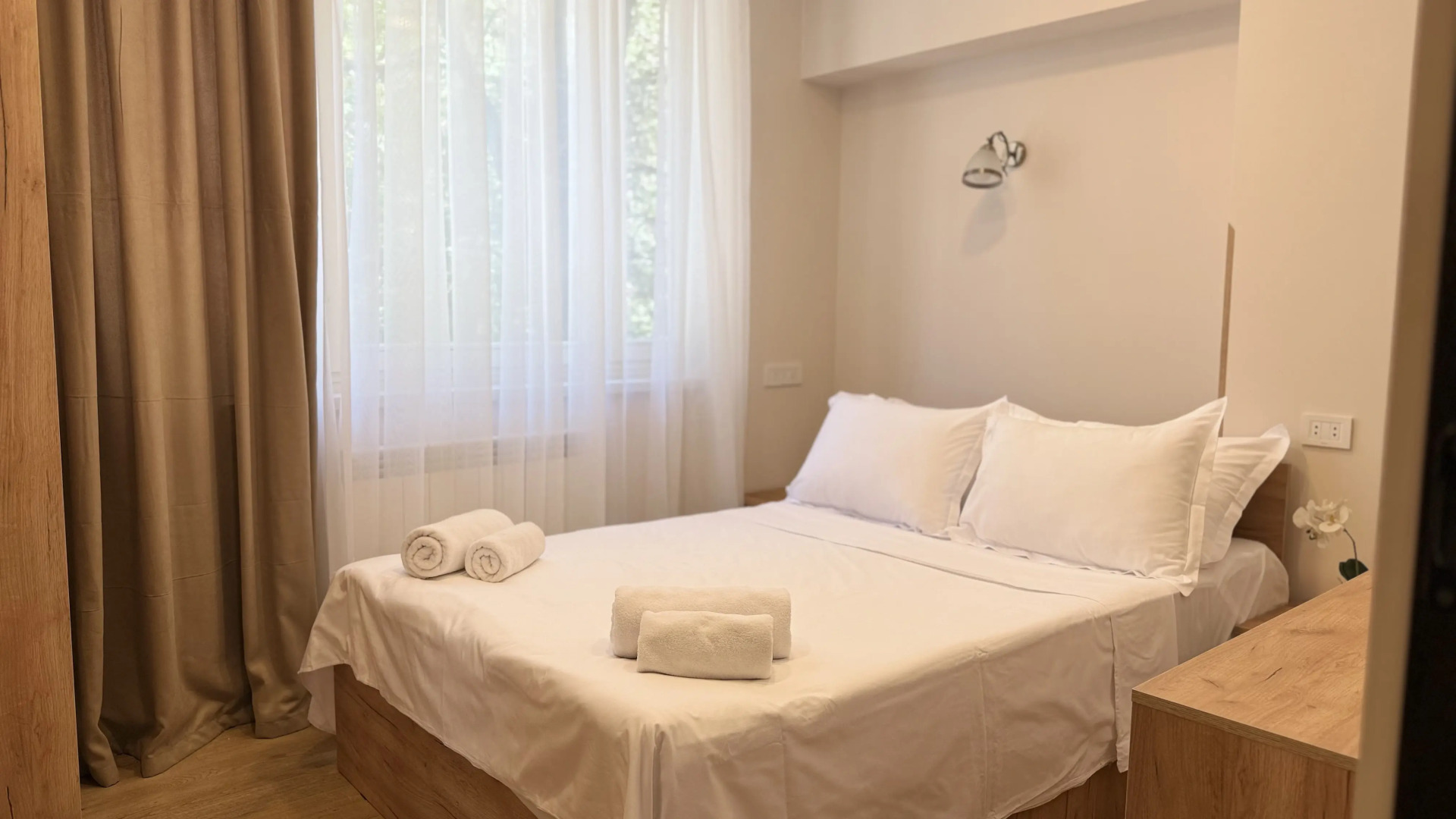 Апартаменты с 2 спальнями в центре города от Sweet Home