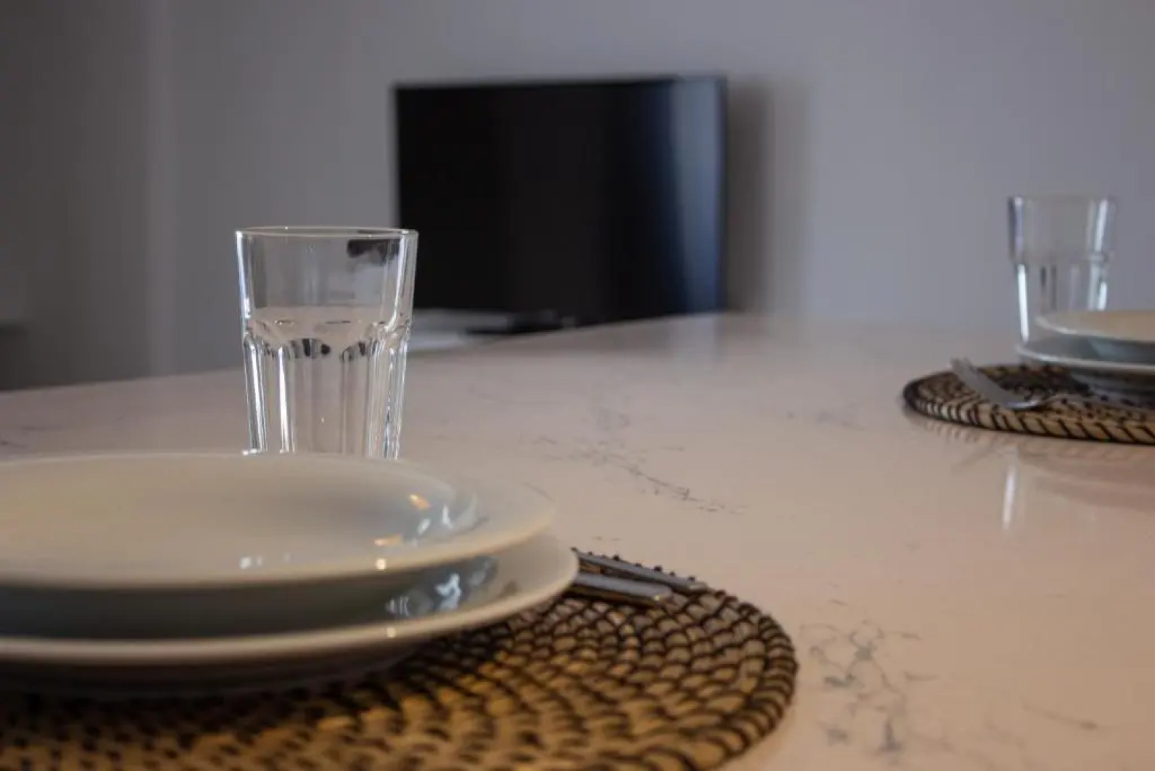 Отель Aloha Suites