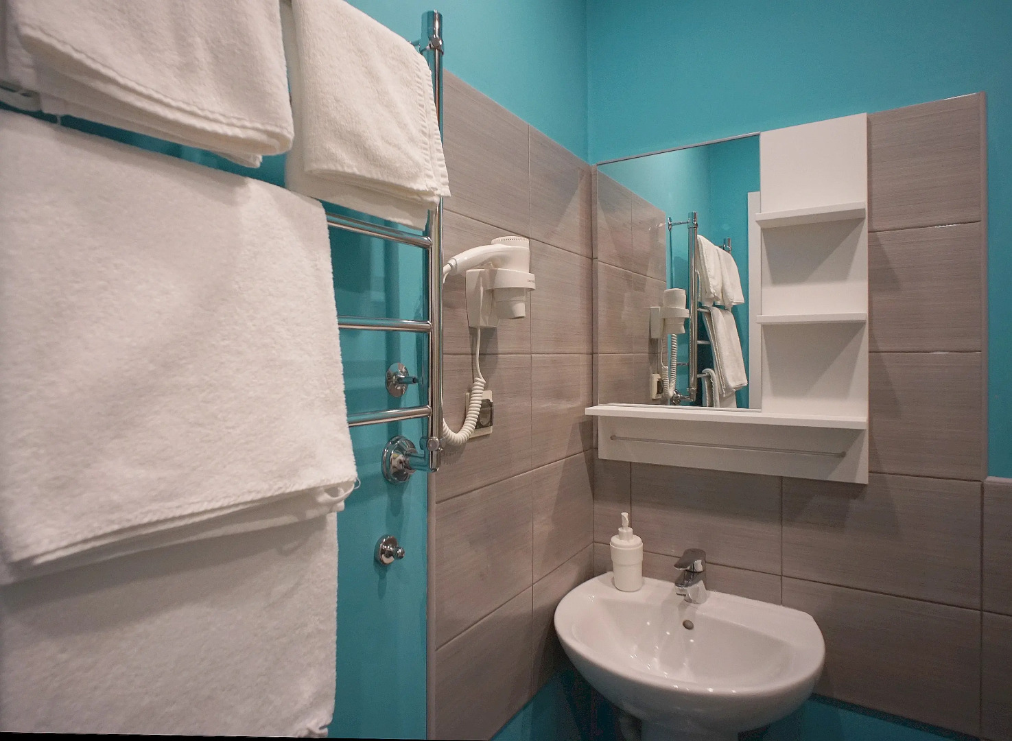 Меблированные комнаты на Столярном