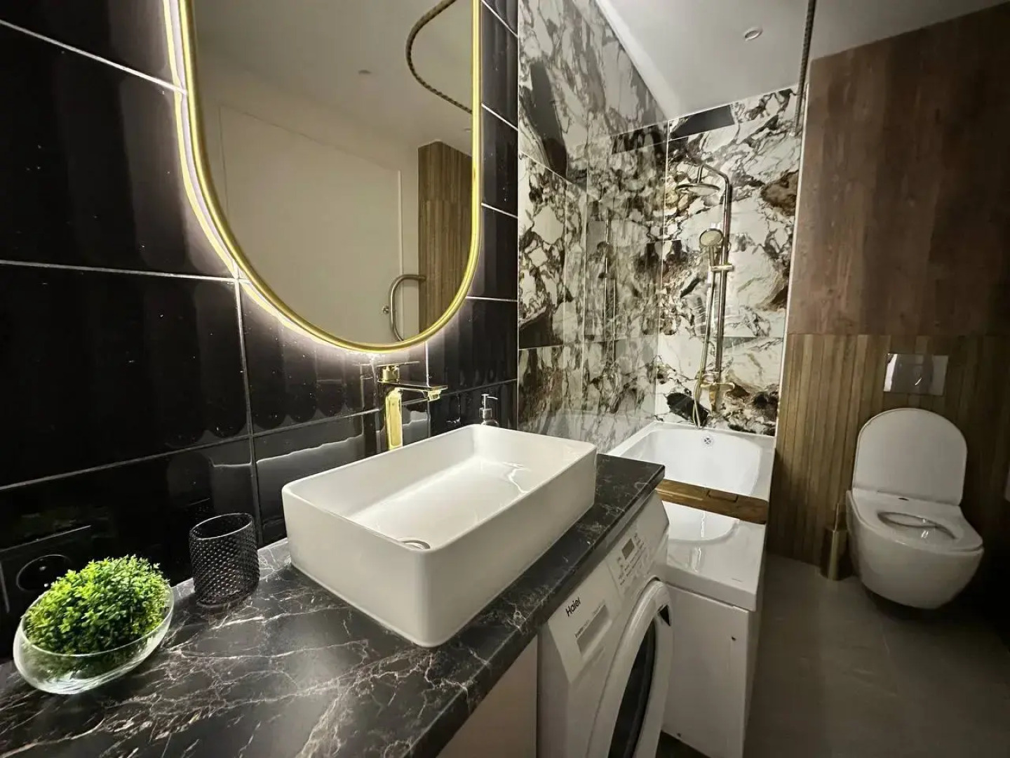 Квартира Поделам Дизайнерская на 14 этаже у арены Трактор