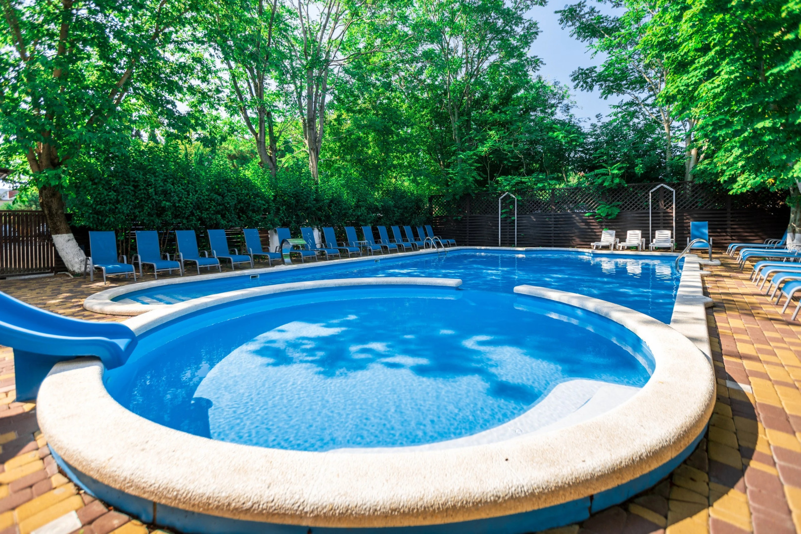 Пансионат Радуга