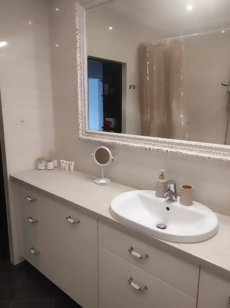 Квартира Уютная 2-к , недалеко от центра Калининграда