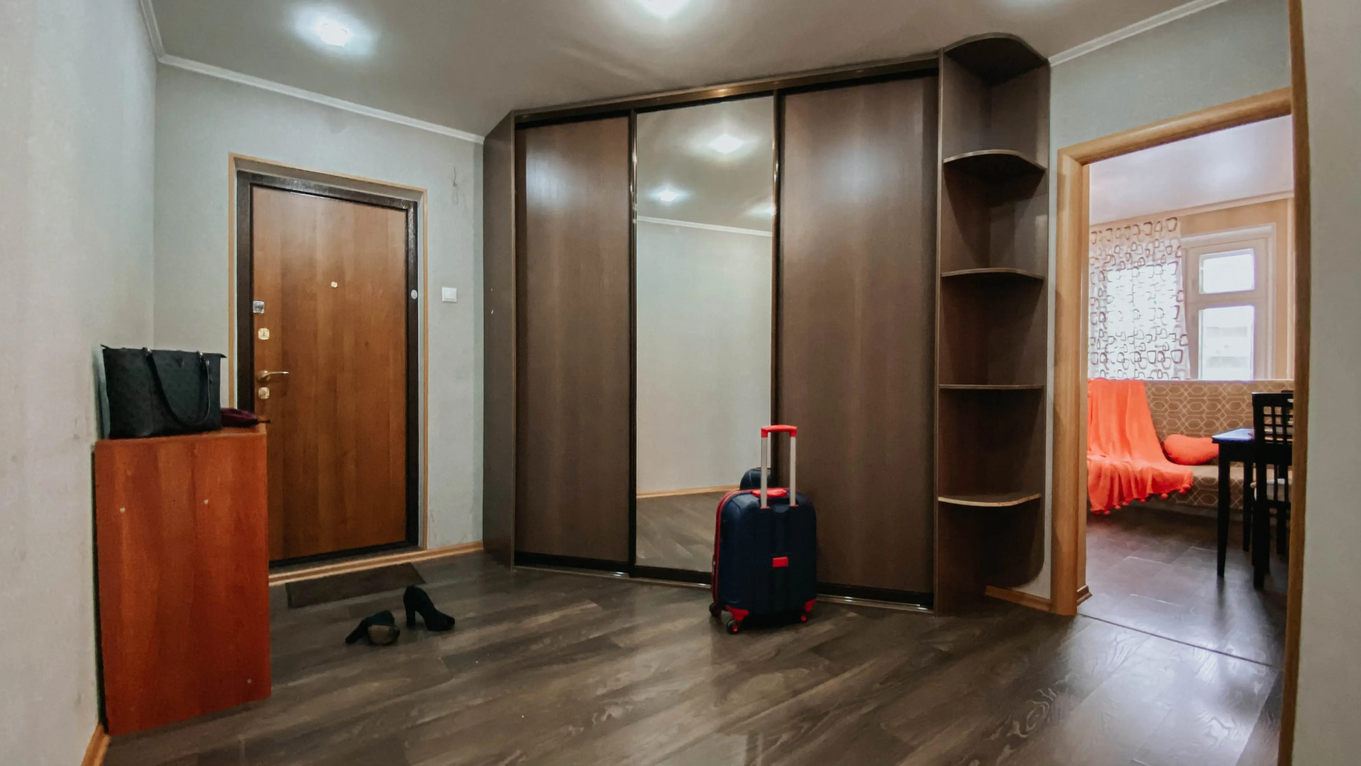 Апартаменты рядом с парком Победы