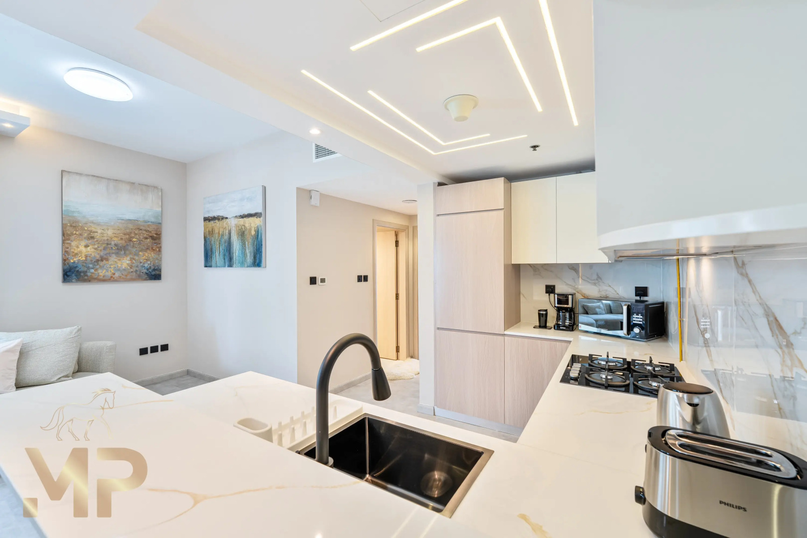 Апартаменты Marco Polo - Enjoy Marina views from a cozy 1BR in Dubai Marina