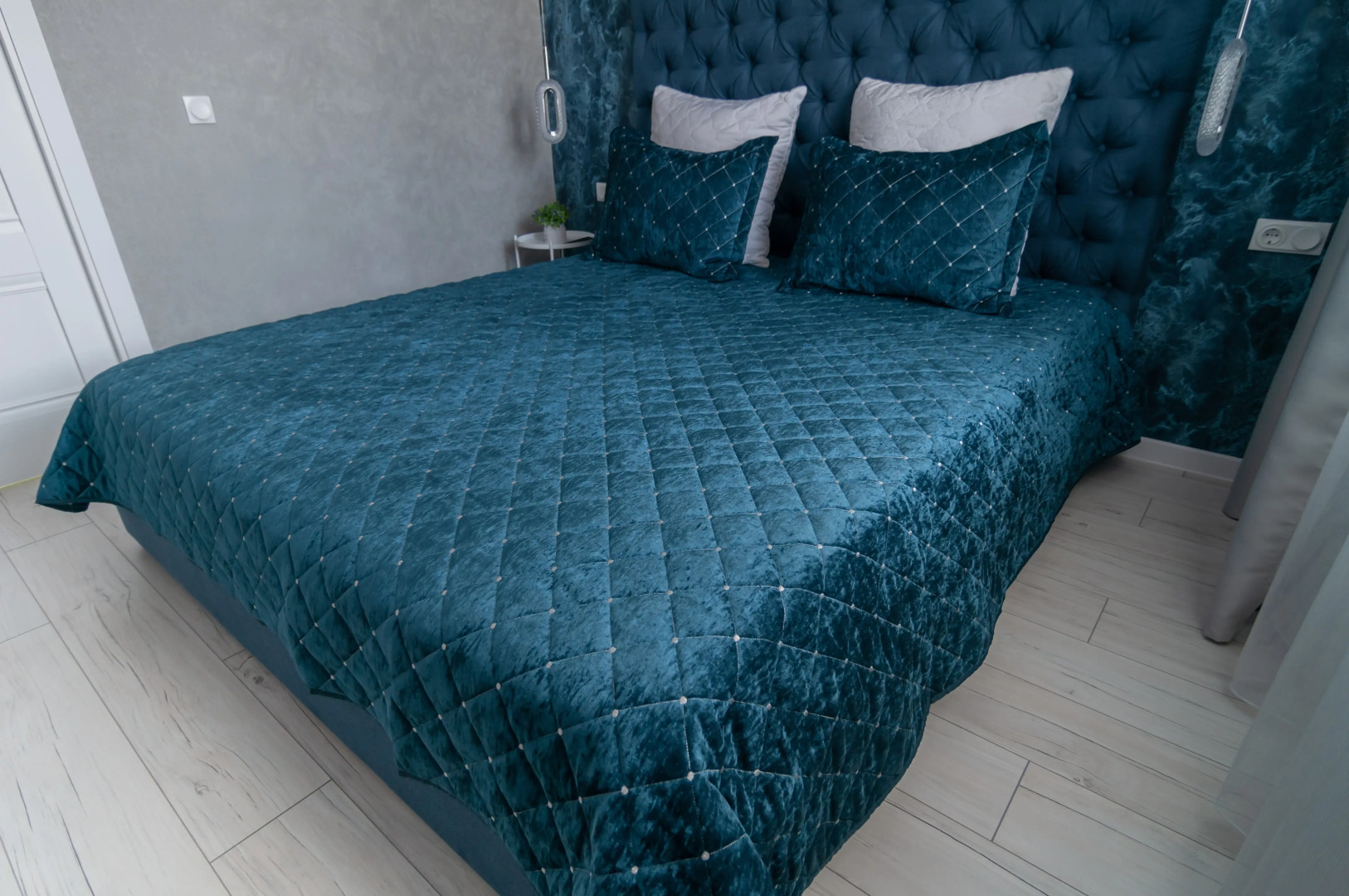 Апартаменты 2-х комнатная квартира в новом доме