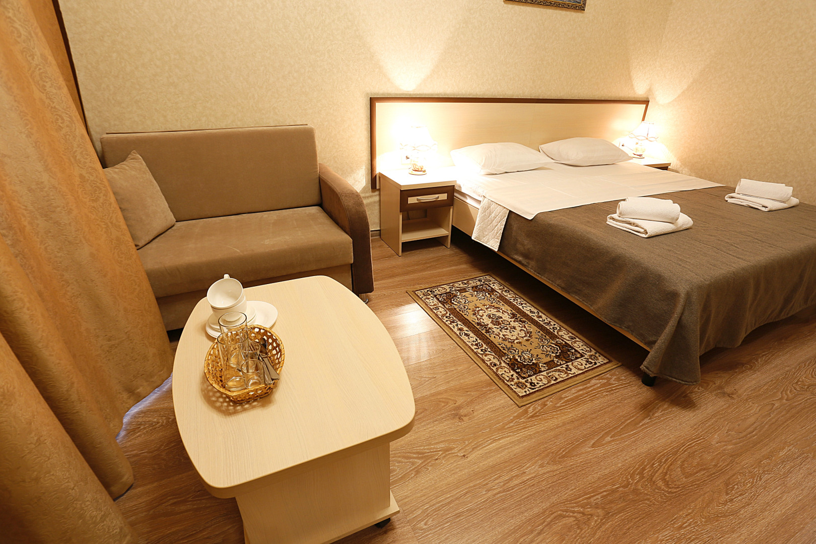 Отель Гранд Лион