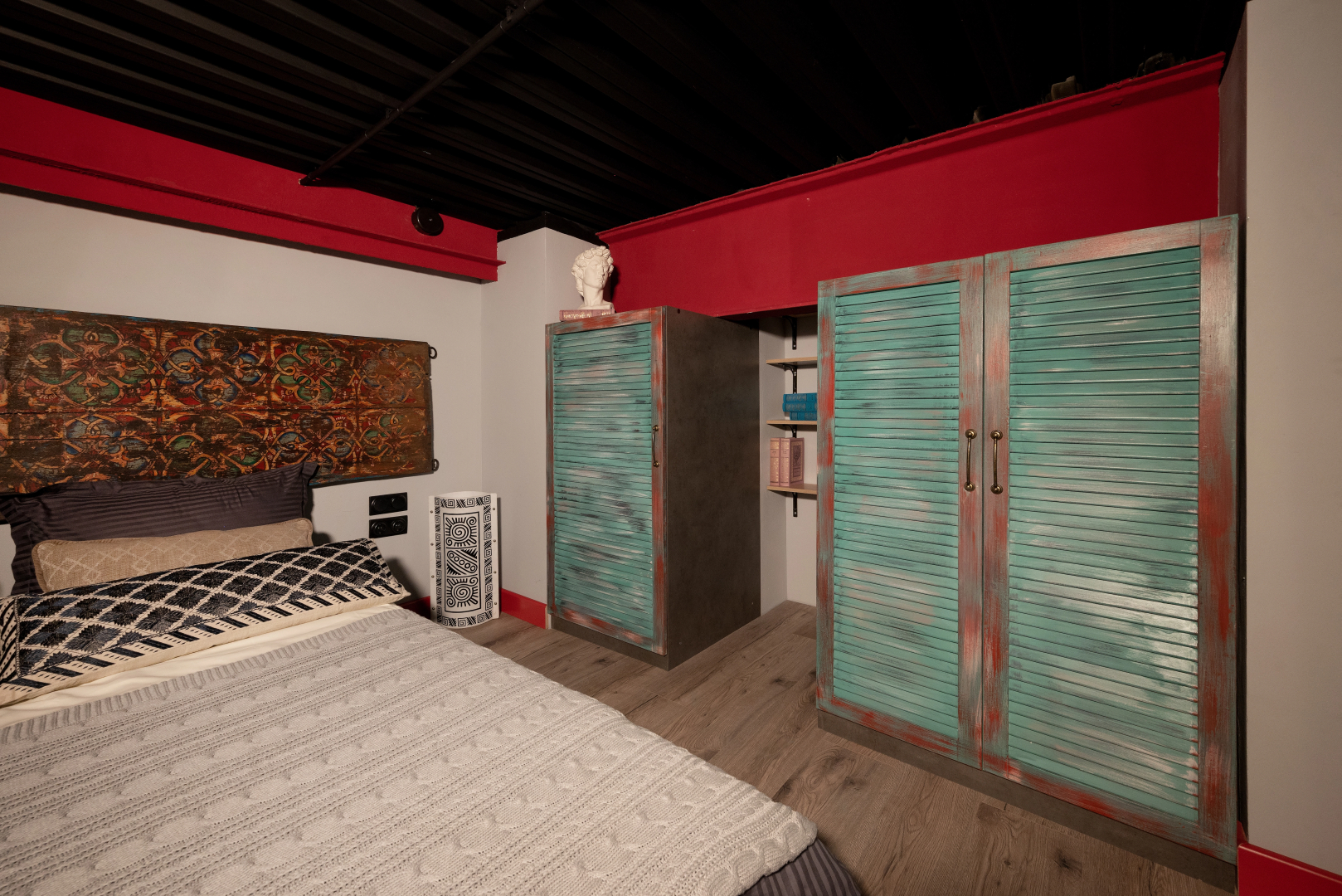 Квартира Moscow Deluxe Apartments Soho Bohemian Loft