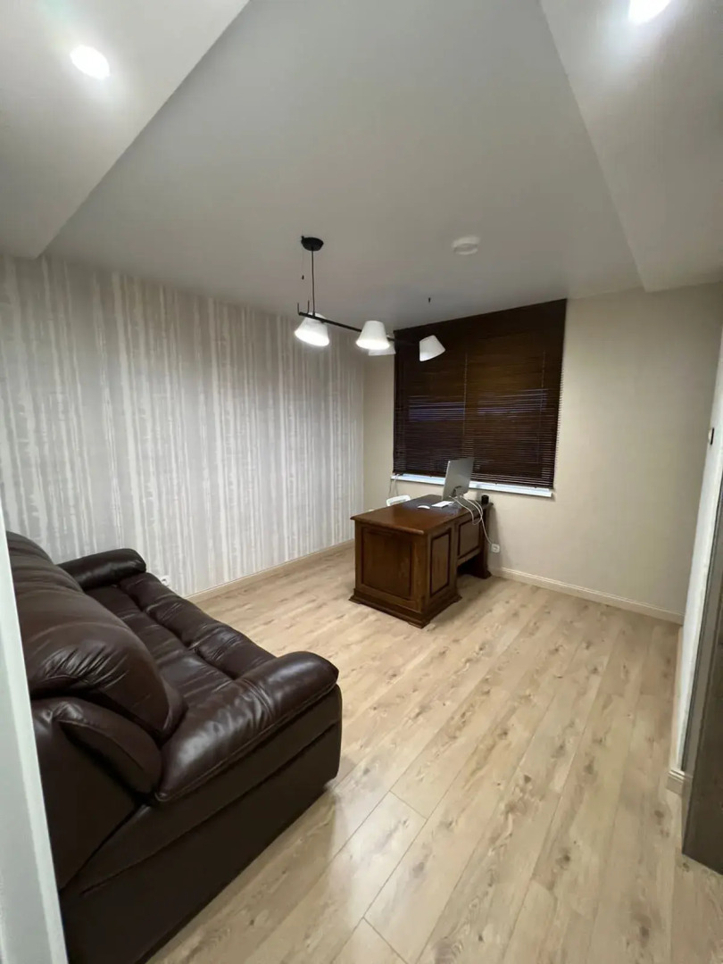 Вилла в Закрытом Поселке с Пляжем