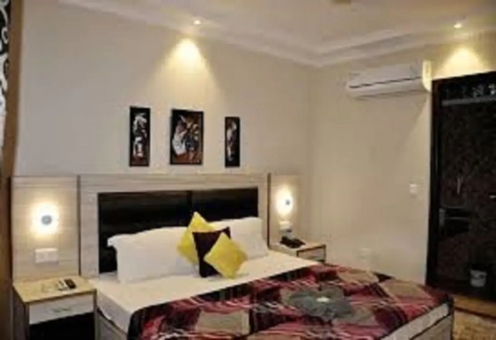 Отель Metro Tower