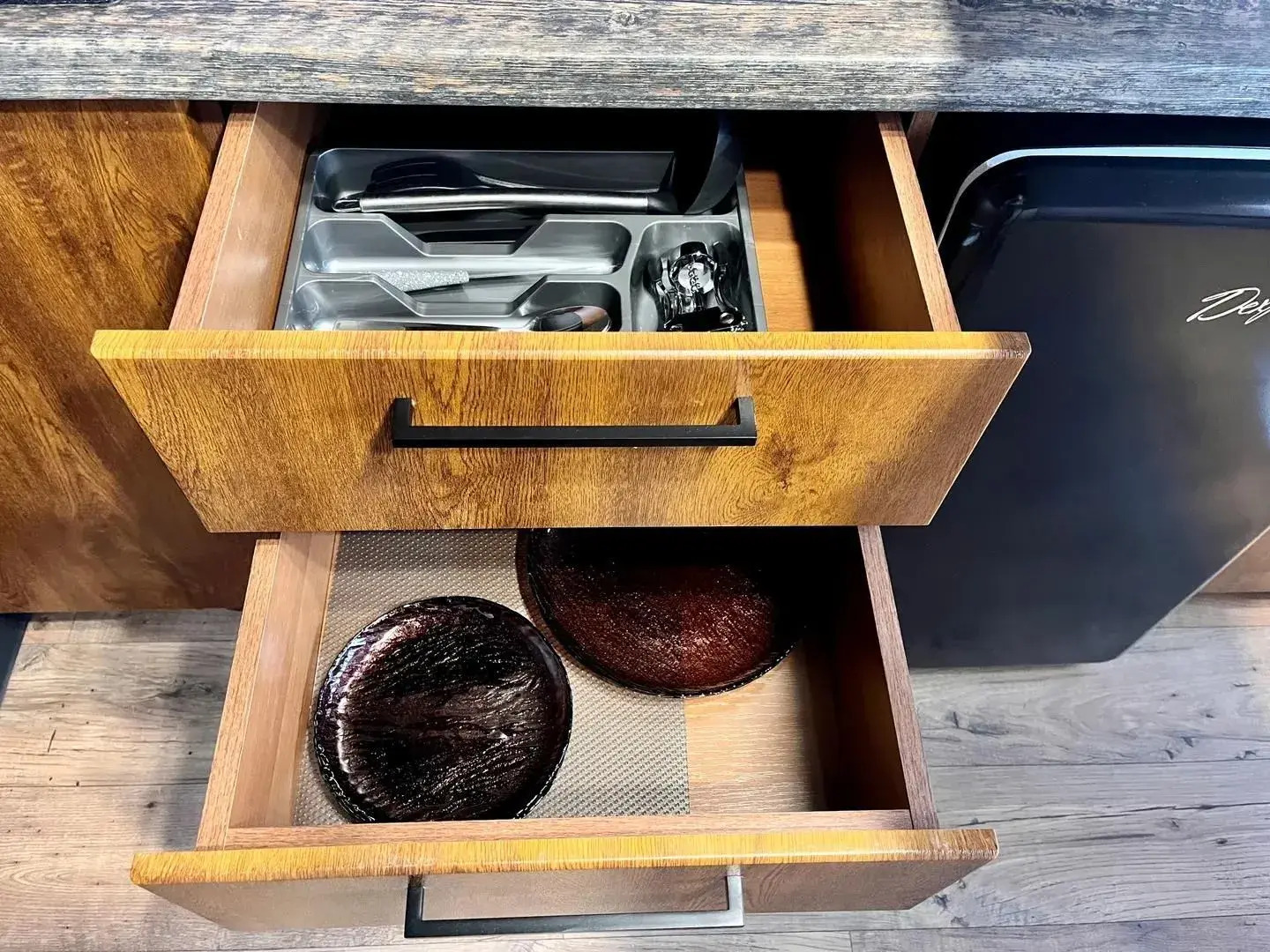 Квартира Стильная однушка с пилоном. Швейцария, Океанис, спортбаза Новинки