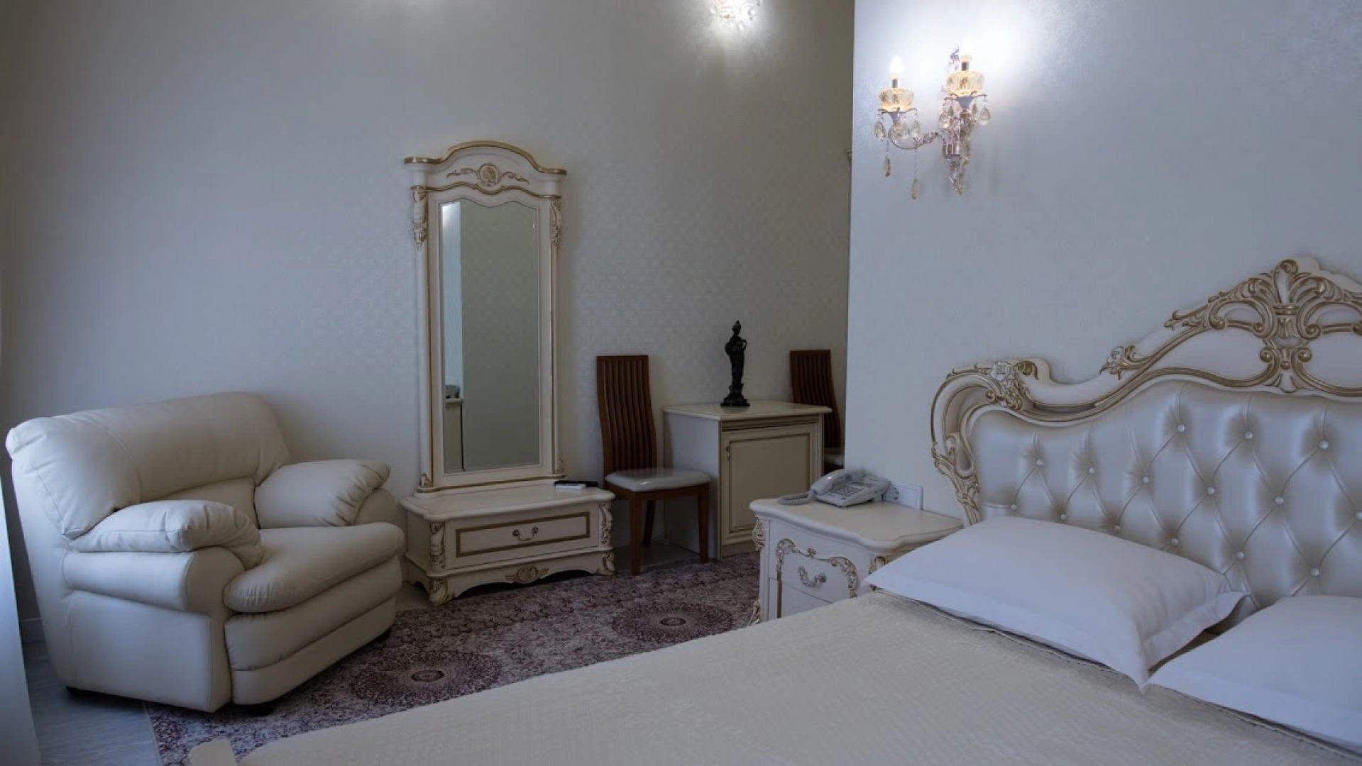 Гостиница De Versal