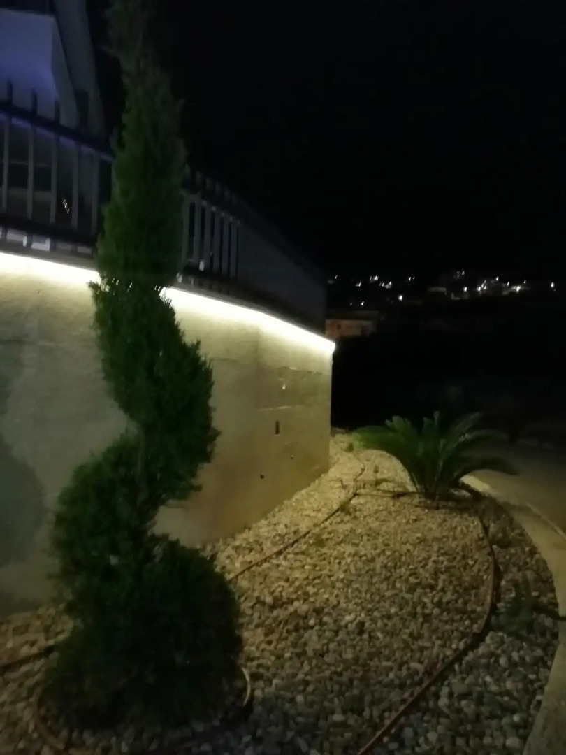 Вилла Urban Villa With Pool