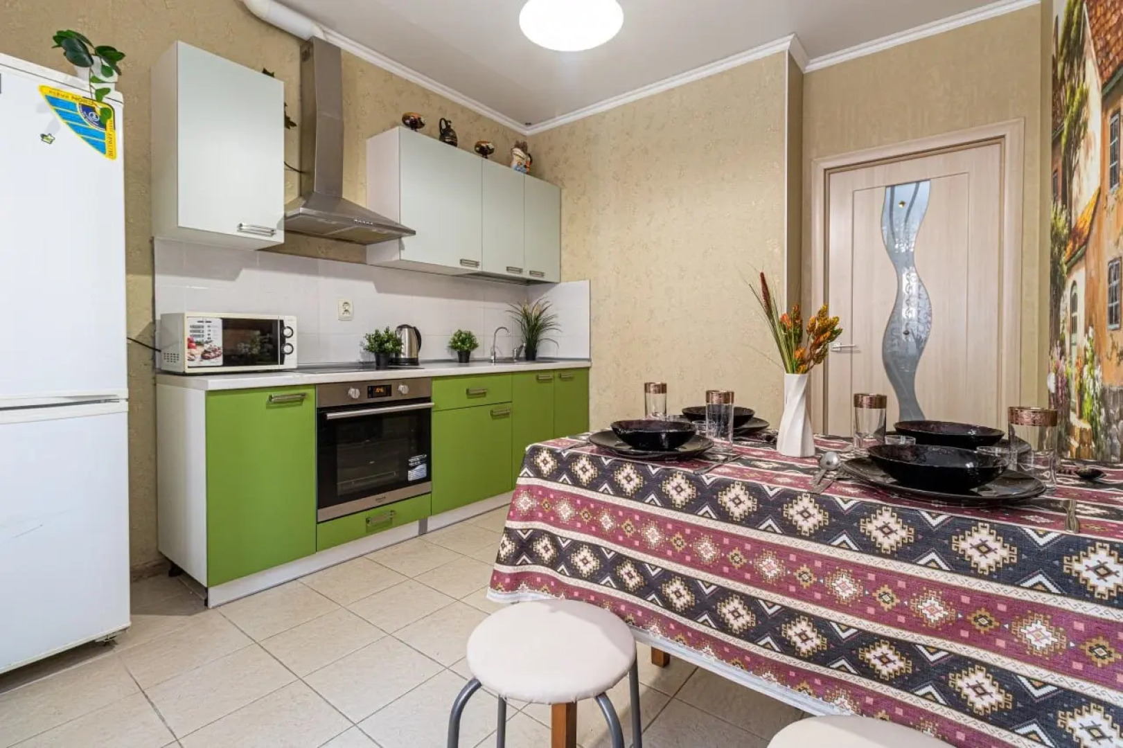 Апартаменты с Новым Ремонтом возле Стадиона Краснодар