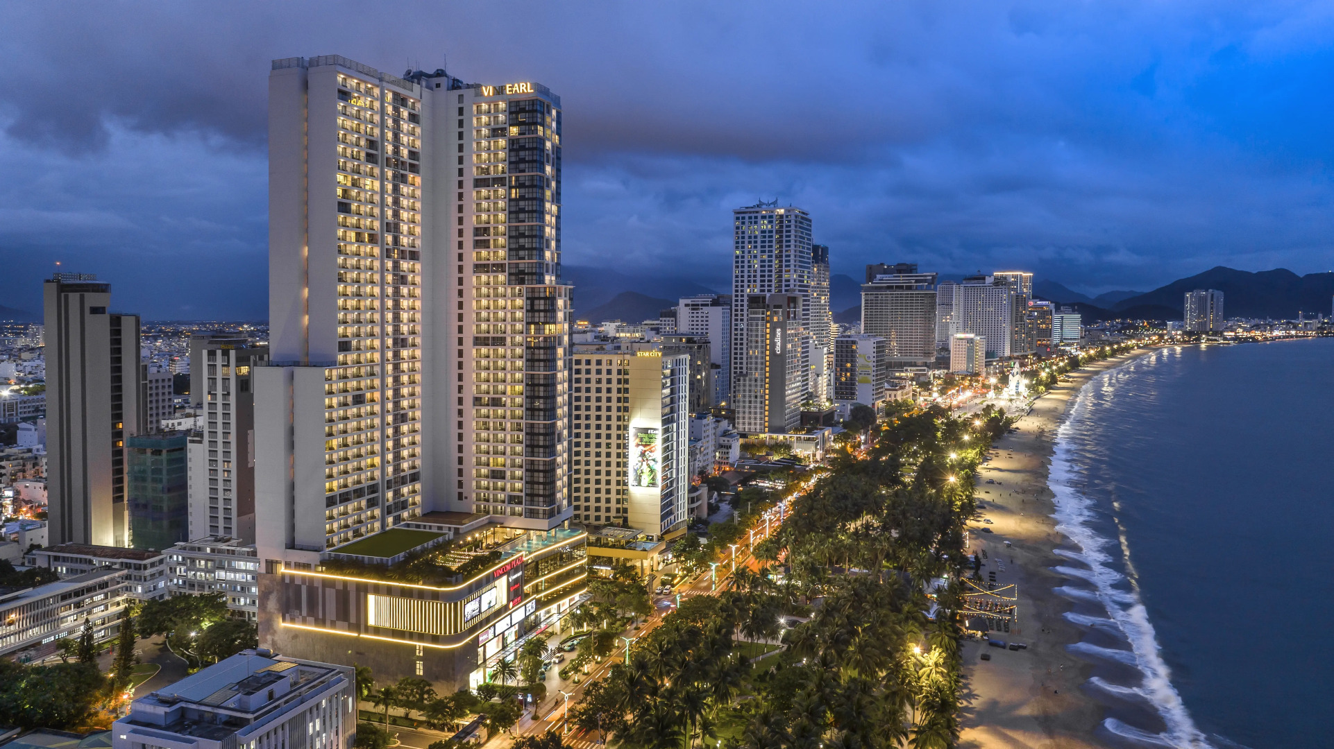 Vinpearl Beachfront Nha Trang