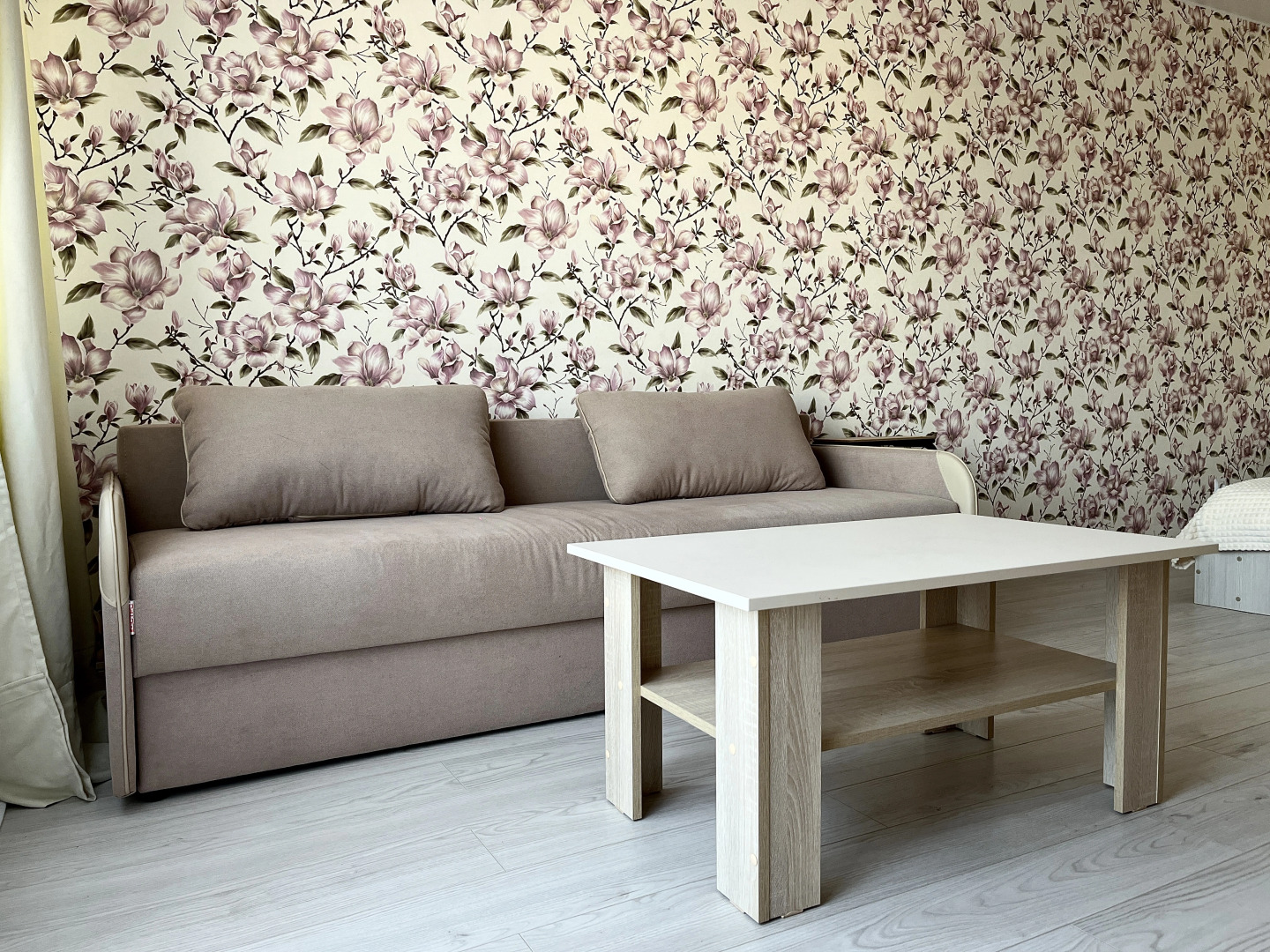 Апартаменты Десятинная 3/1