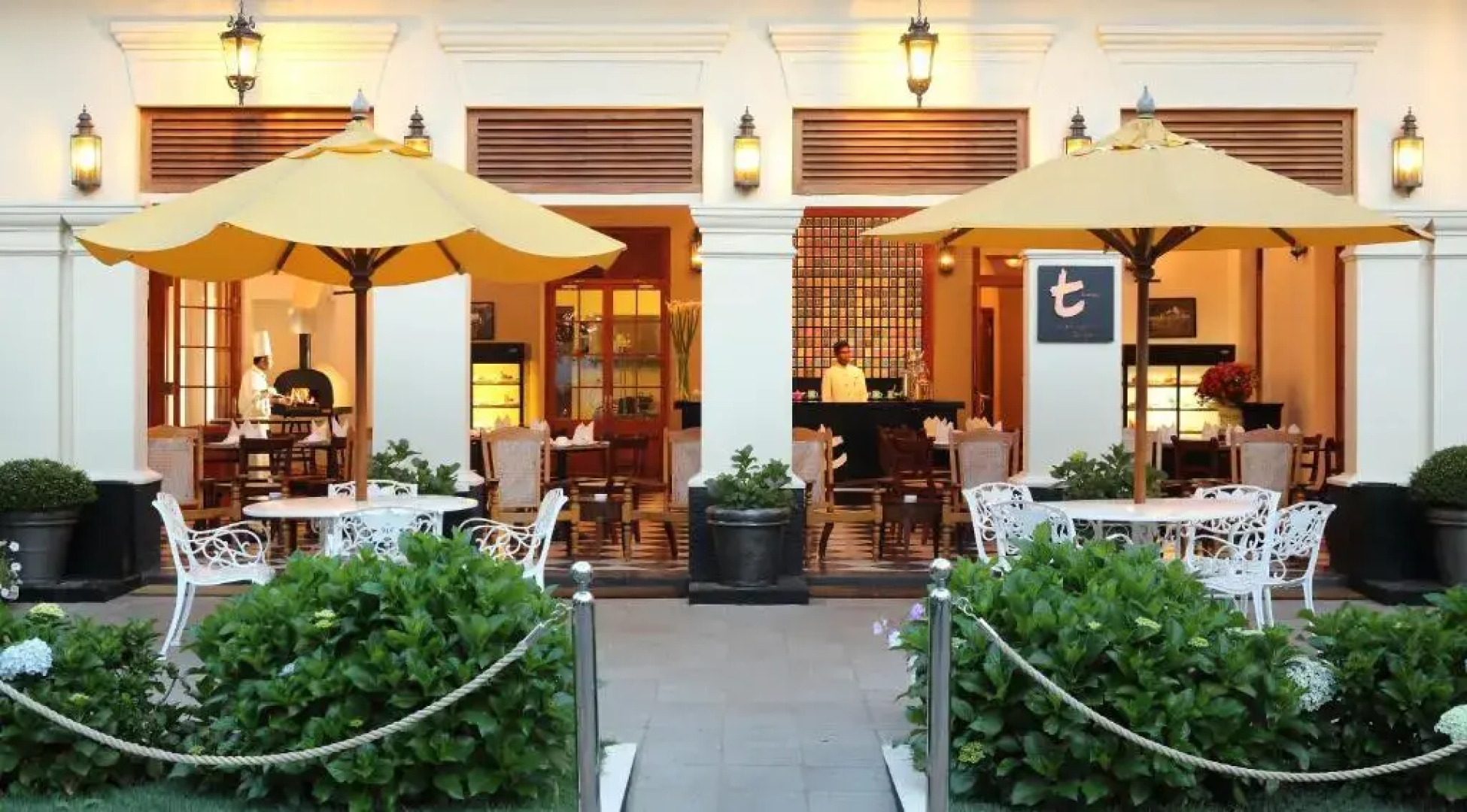 Отель Grand Hotel Nuwara Eliya