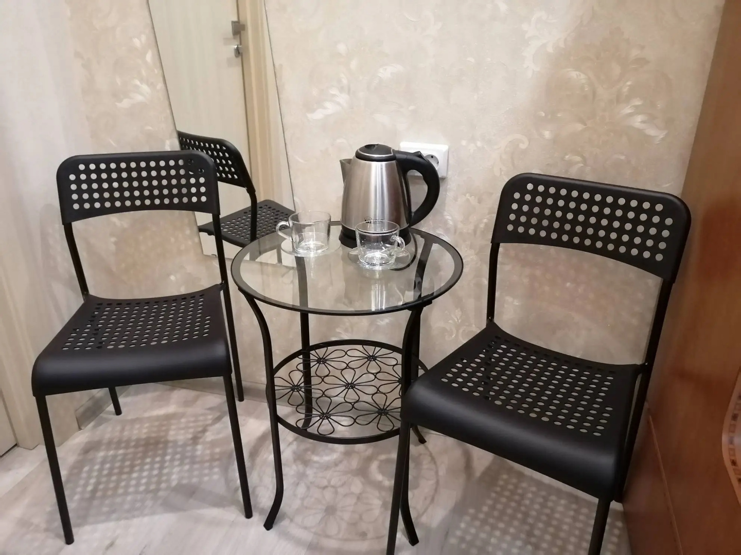 Hotel 812