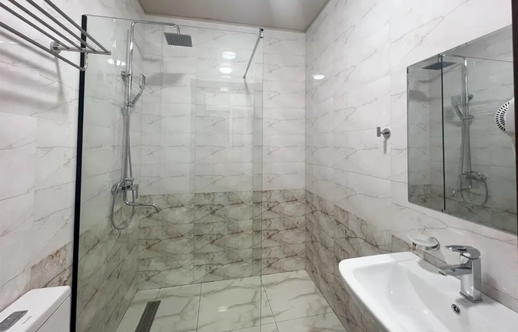 Отель Reikartz Qarshi