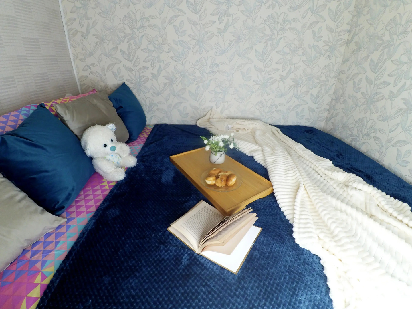 Студия 1 Тат Хаус на улице Нурсултана Назарбаева 9 в центре города у станции метро