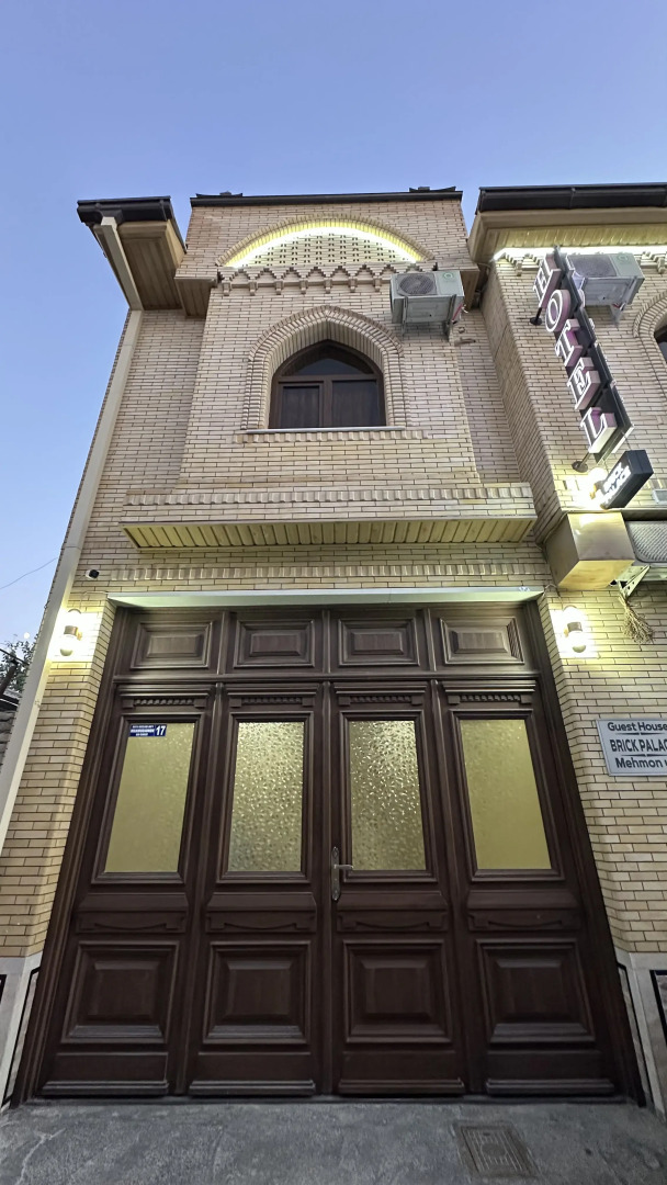 Гостевой дом Brick Palace