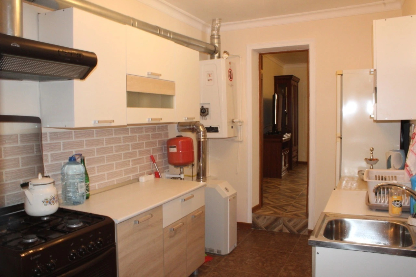 Частный дом в селе Хазар