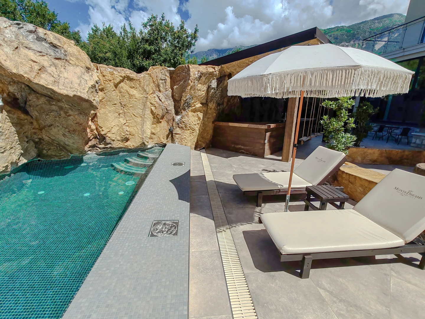 Апартаменты Royal Serenity