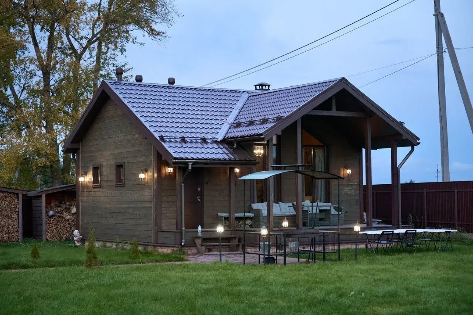 Частный дом с баней