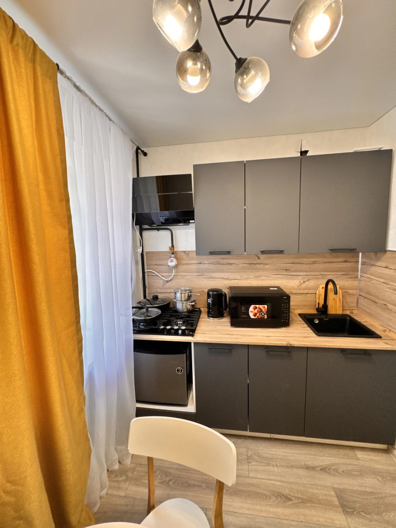 Квартира Уютная Двухкомнатная в Шаге от Исторического Центра для 8 гостей