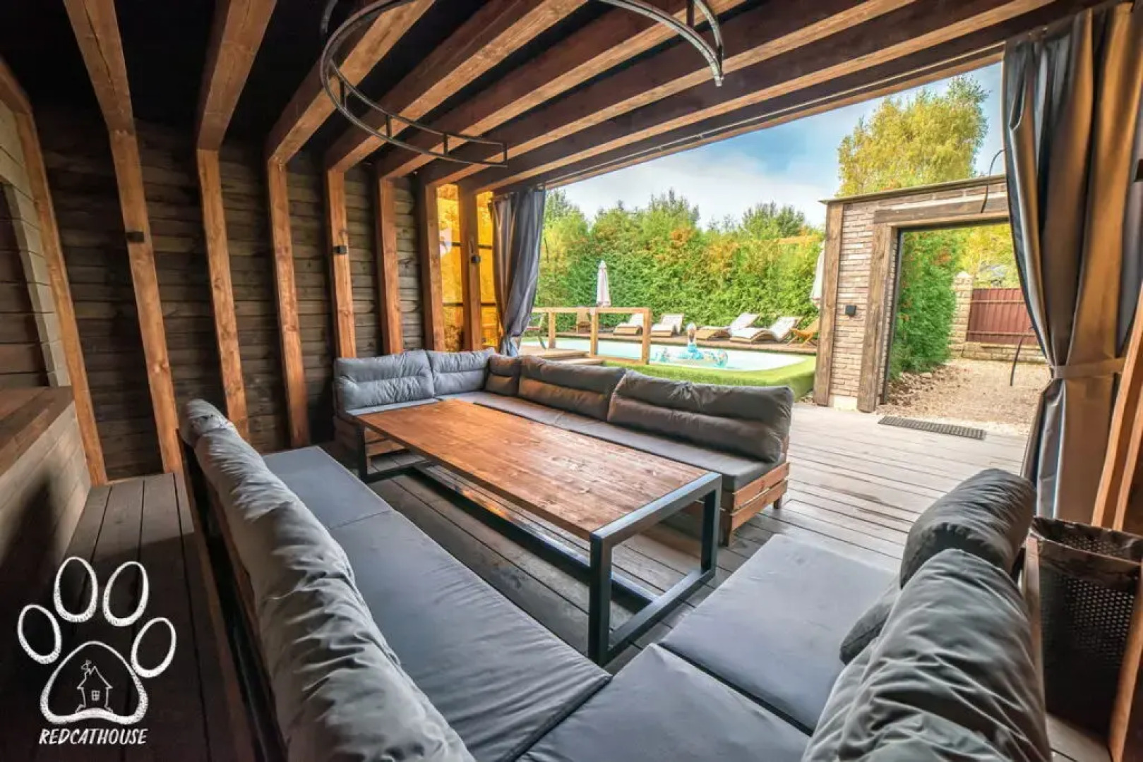 Частный дом Рыжий Кот RedHouse