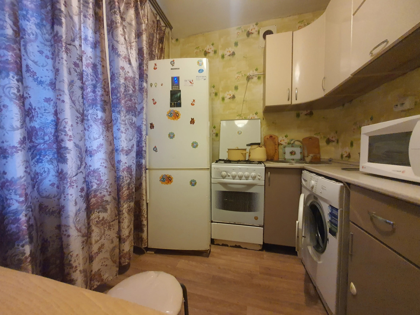 Квартира Уютная в Центре Города Загородный Пер  27