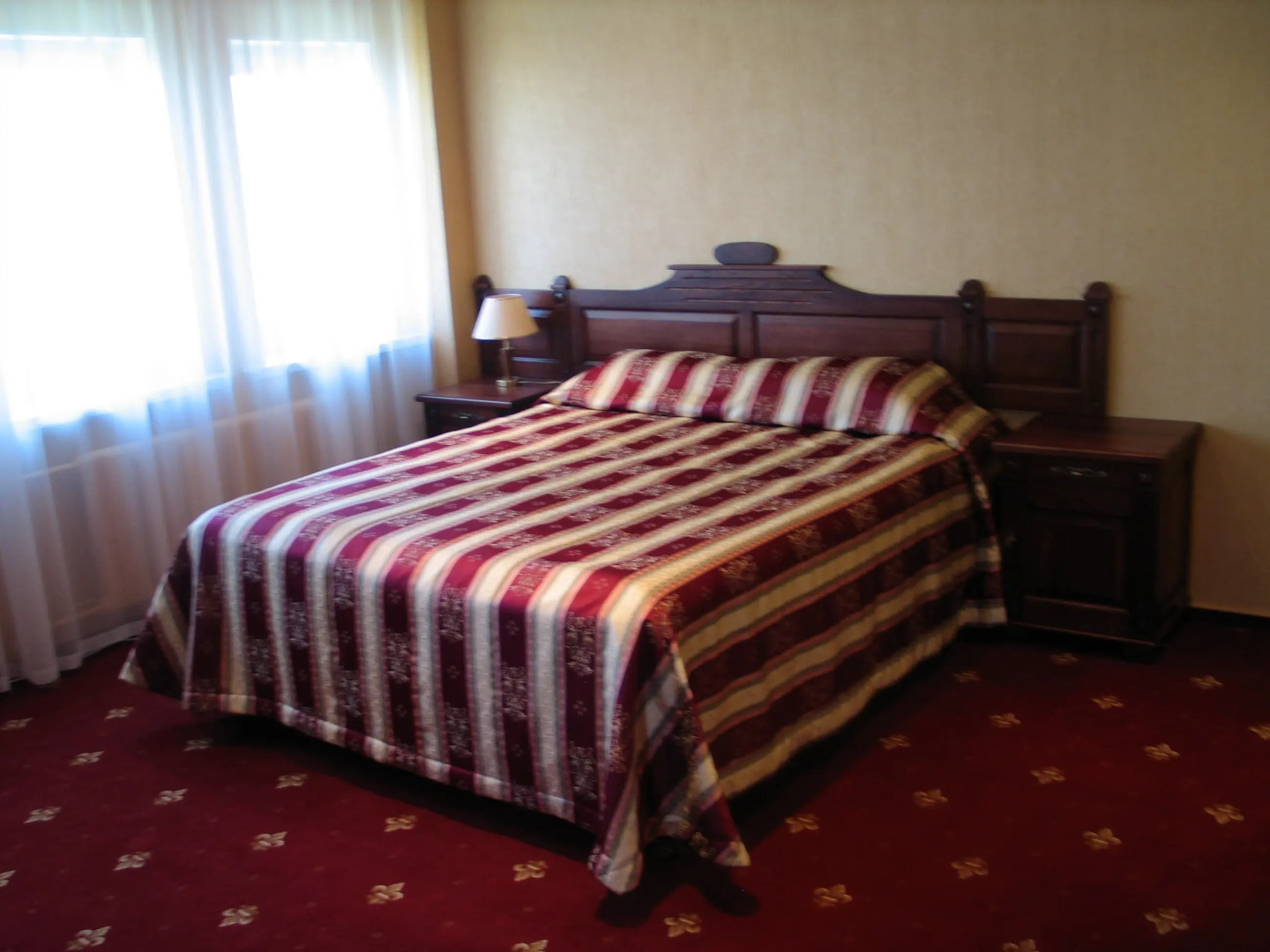 Отель Славянский