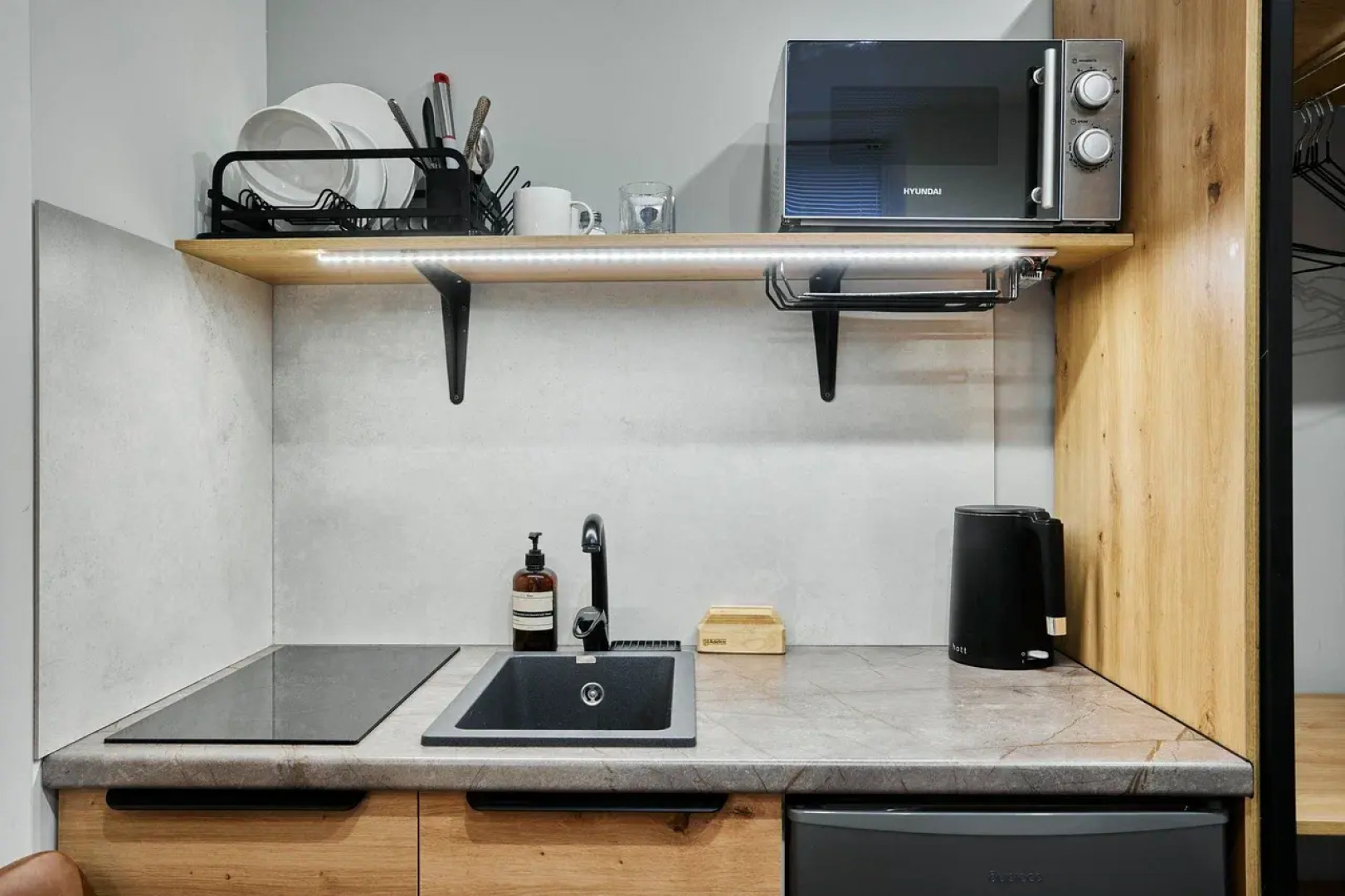 Апартаменты Отельбург на Жуковского 57