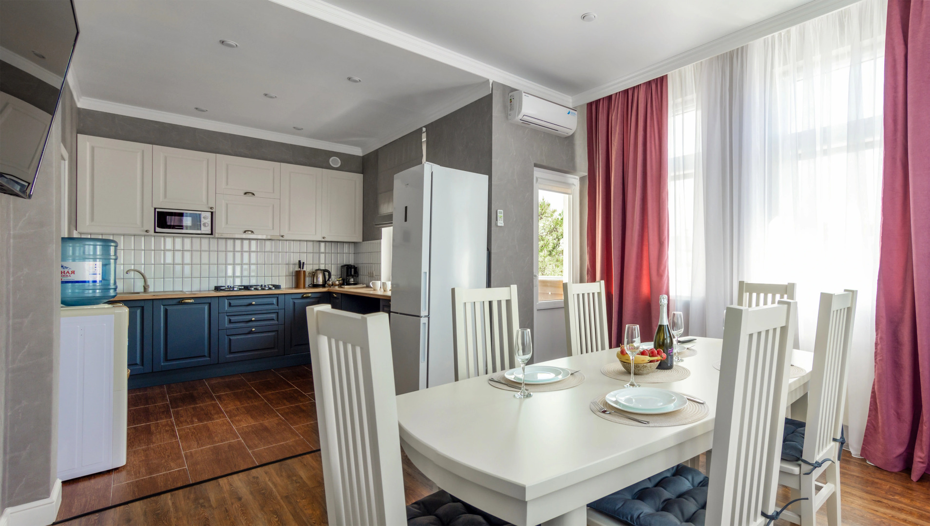 Апартаменты Трехкомнатные на Первомайская 23