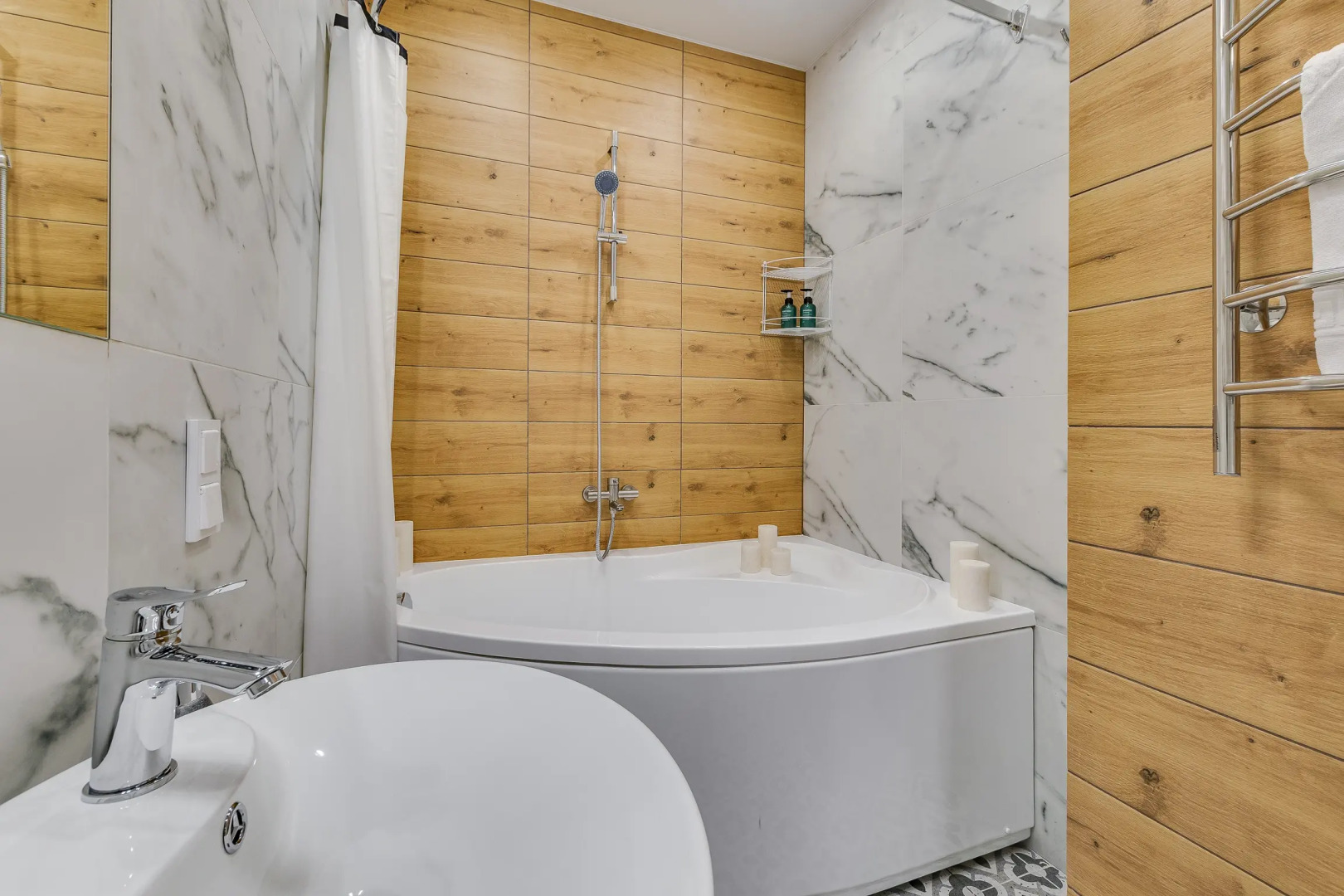 Апартаменты Арт-Апарты у Экспофорума 4