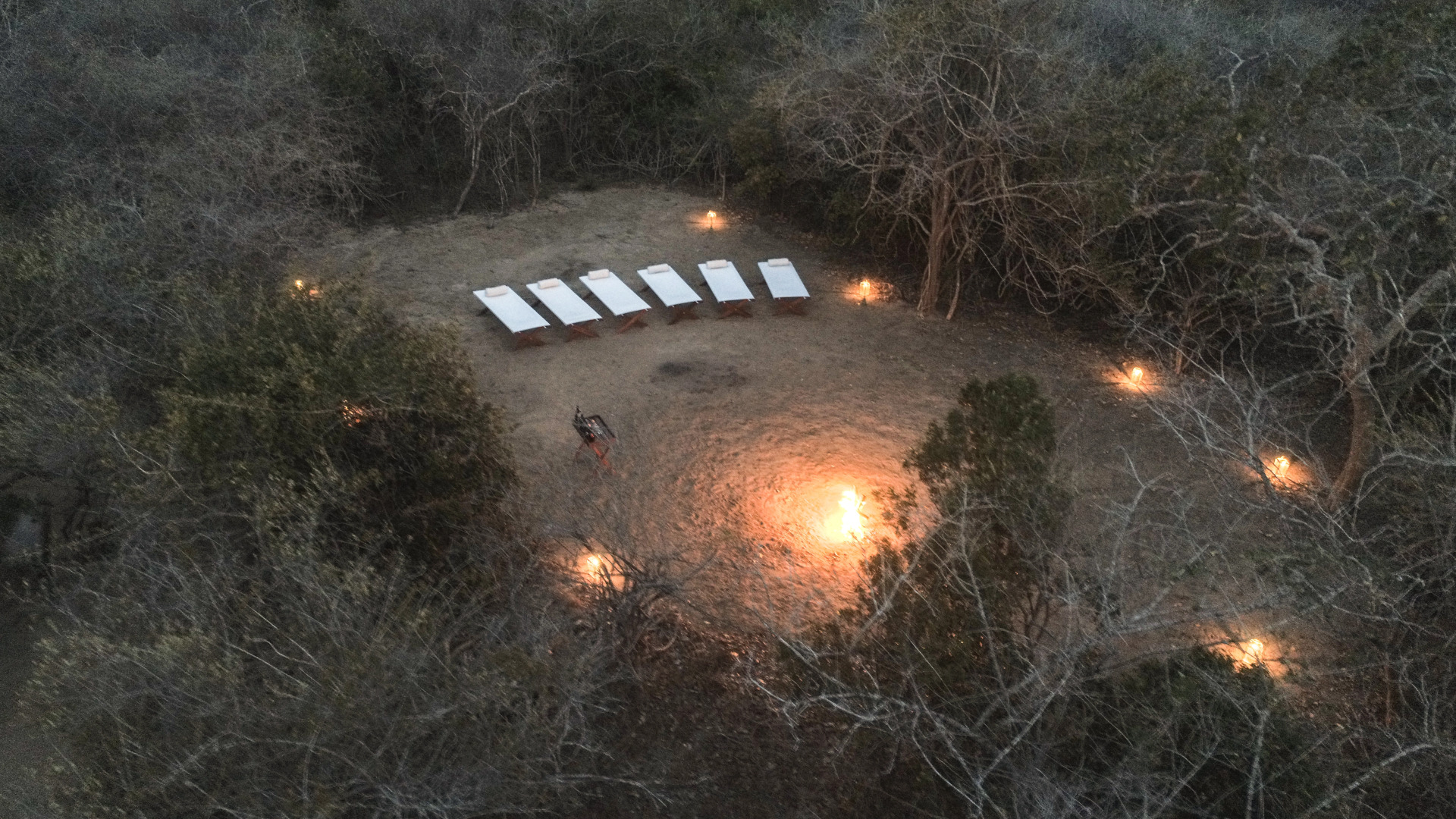 Topan Yala – Luxury Tented Safari