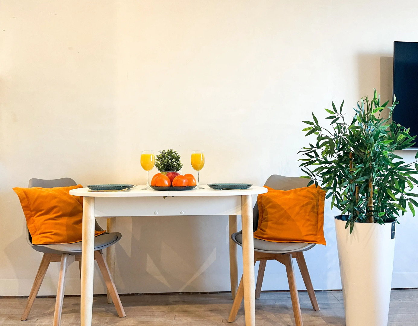 Апартаменты Студия Лофт на Набережной 290-2