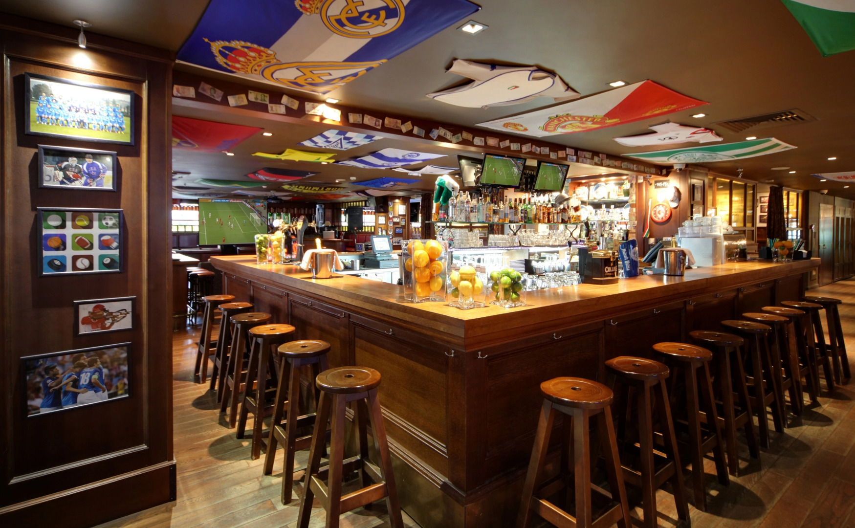 Cosmos St.Petersburg Olympia Garden Hotel