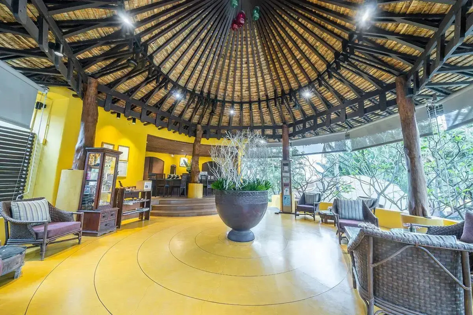 Курортный отель Paradee