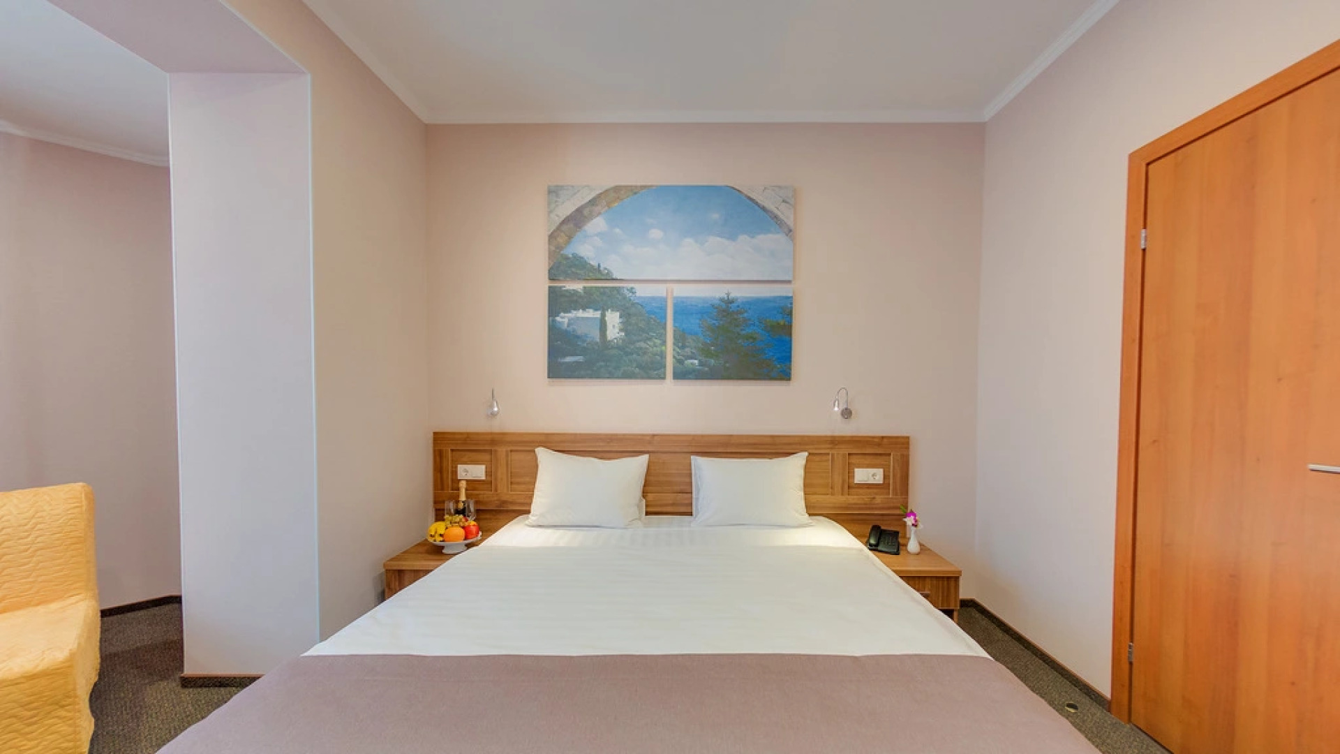 Отель Платов на Дубовского