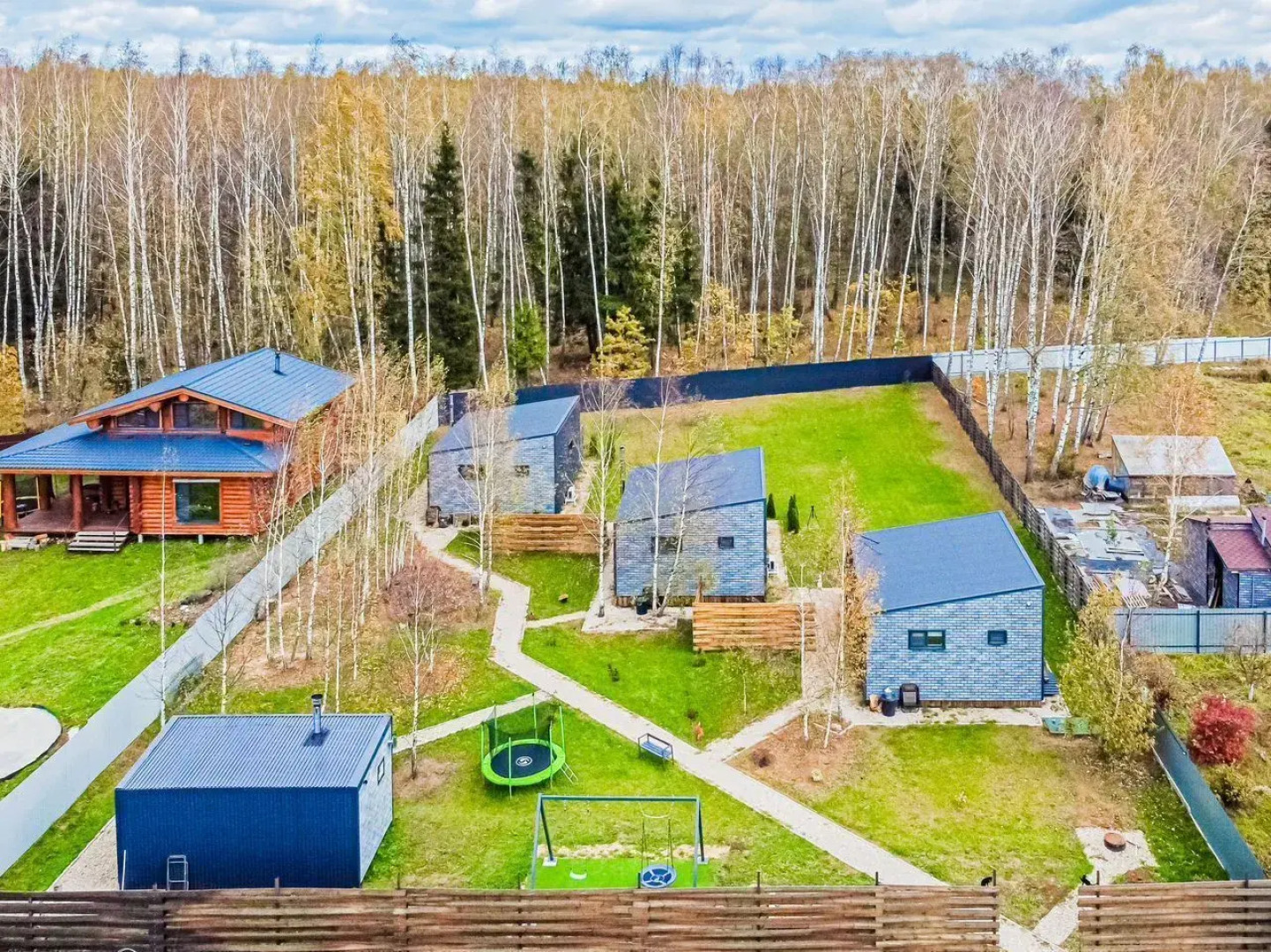 Частный Дом на Рябиновой