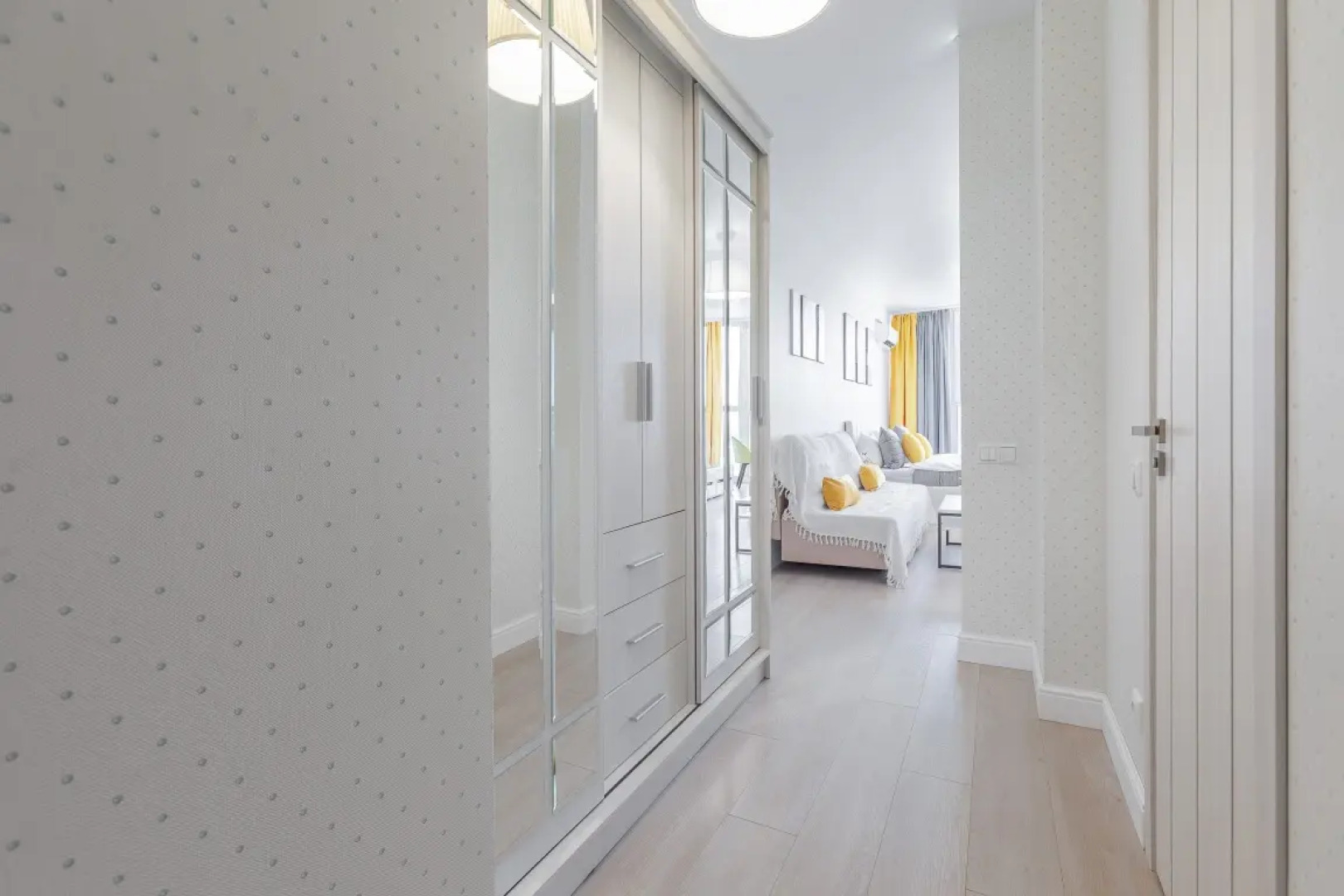 Апартаменты Дизайнерские RentPlaza 1