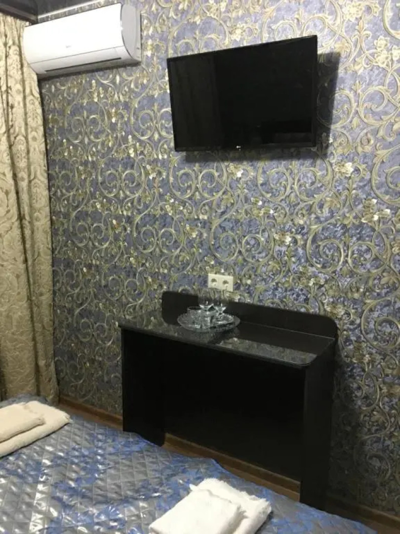 Отель Uyut on Marshala Zakharova