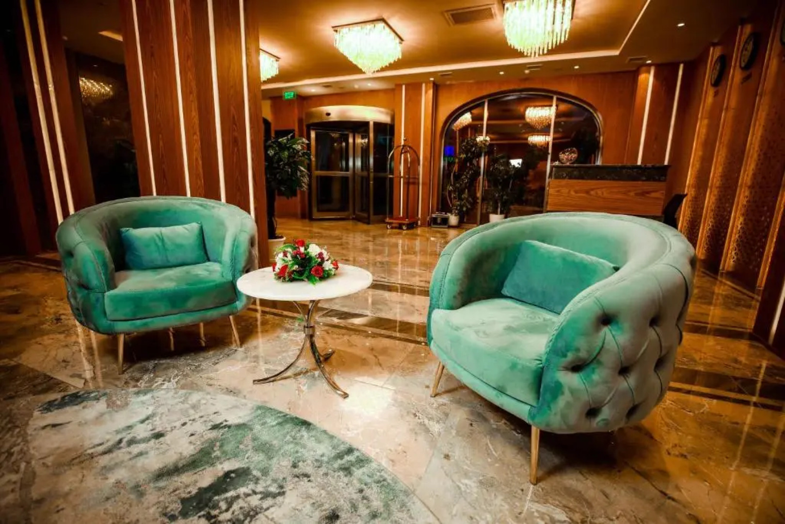 Отель Regal Inn Badamdar