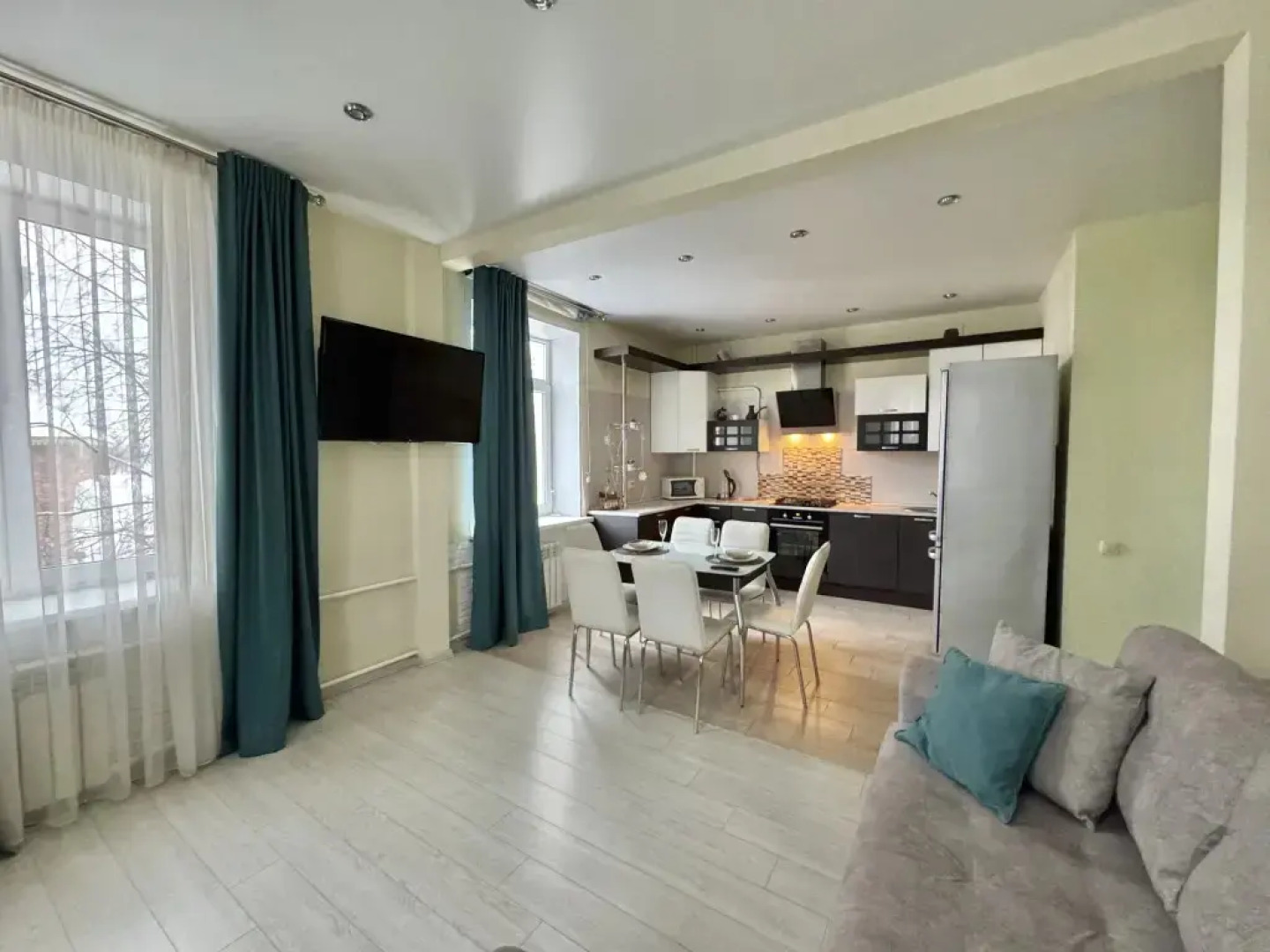 Апартаменты Apart-Comfort на Волжской Набережной 49 к1