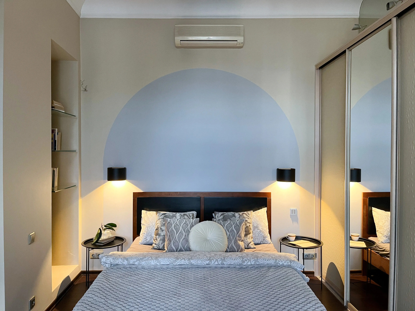 Квартира с видом на Петропавловскую крепость