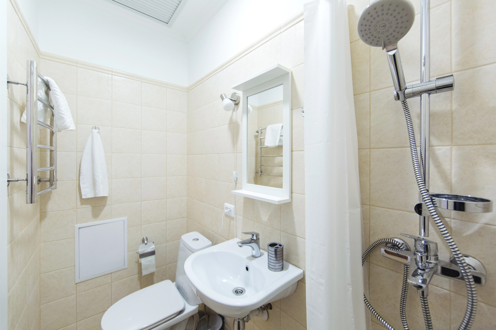 Апартаменты Griboedov 4