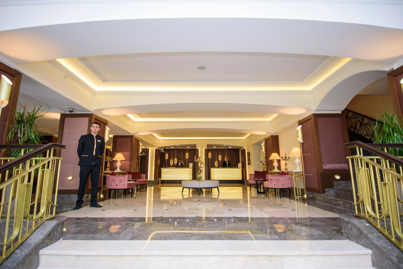 Отель Tiflis Palace